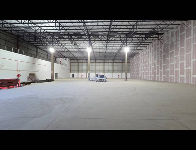 3,742M² WAREHOUSE TO LET IN SPARTAN